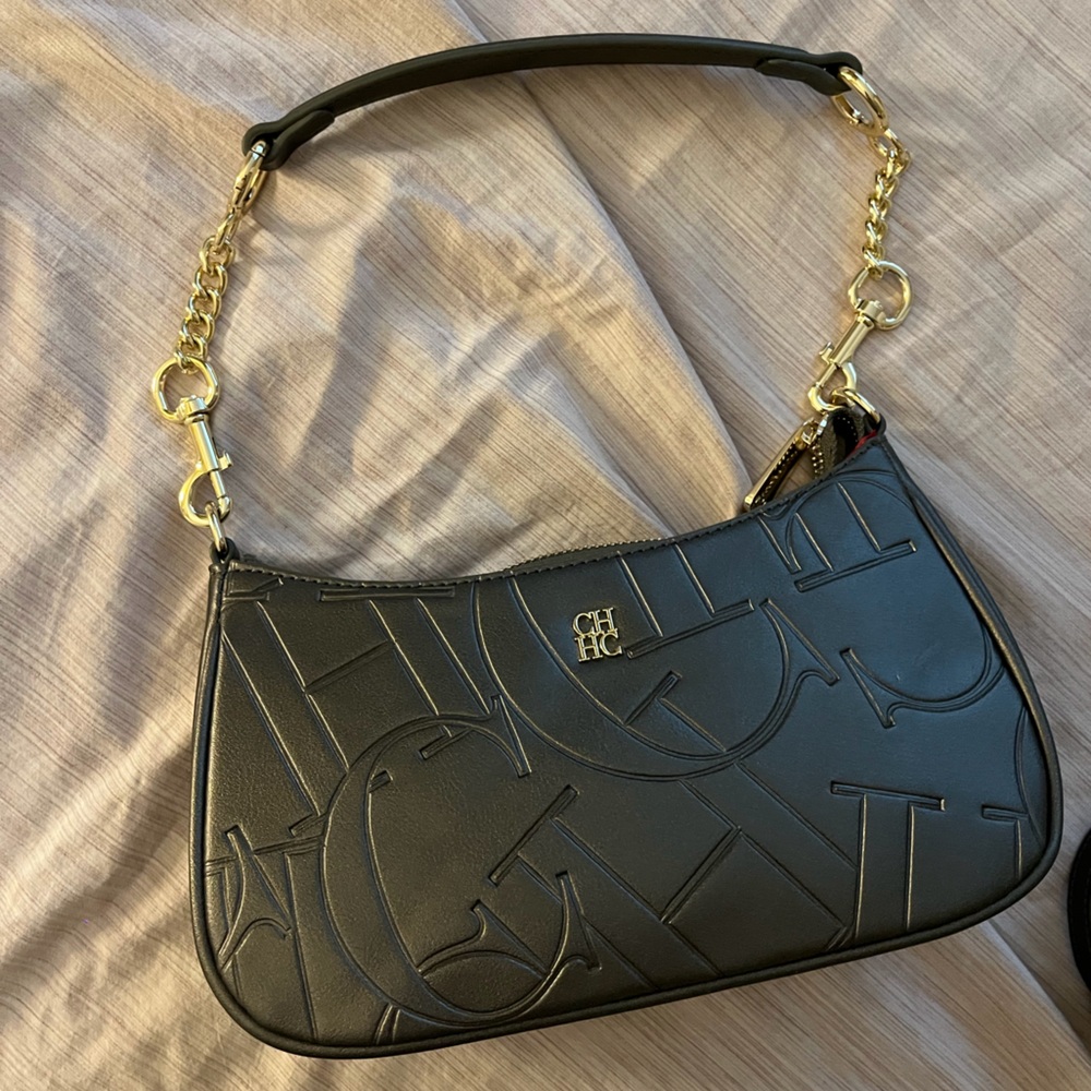 Carolina Herrera Black Shoulder Bag with Gold Chain
